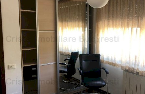 Apartament 2 camere de vanzare Valea Lunga