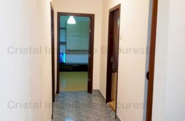 Inchiriez apartament de 2 camere in zona 1 Decembrie 