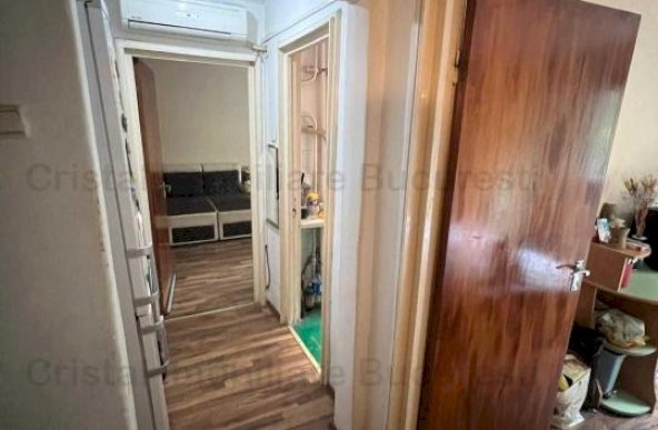 Apartament 2 camere de vanzare Drumul Taberei ,metrou Romancerilor