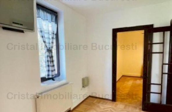 Vand apartament 2 camere Unirii