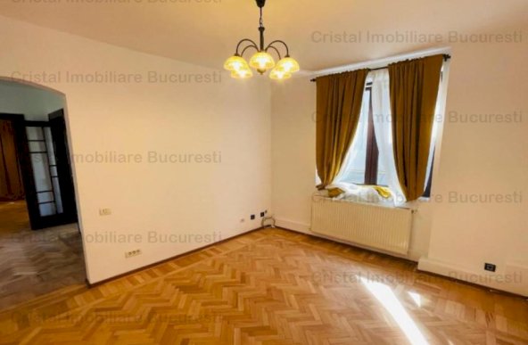 Vand apartament 2 camere Unirii