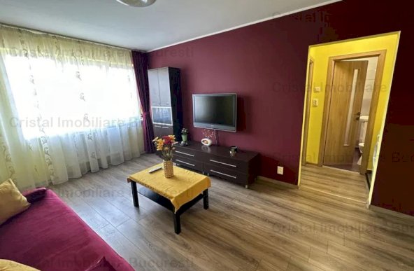 Inchiriez apartament 2 camere metrou 1 Decembrie