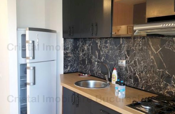 Inchiriez apartament cu 2 camere mobilata si utilata, zona Unirii