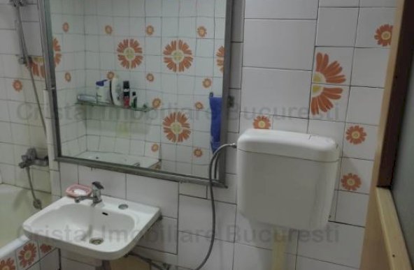 Apartament 3 camere decomandat Lujerului,vis a vis de Cora