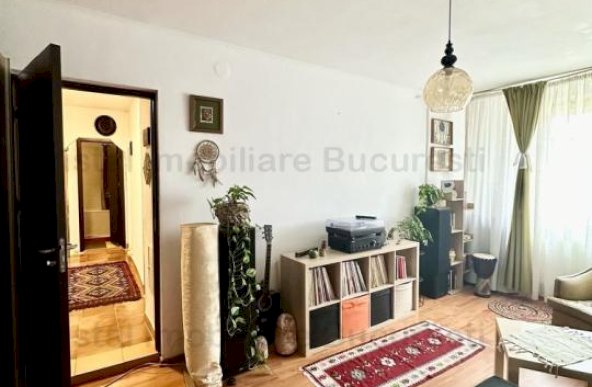 Apartament 2 camere de vanzare Crangasi 