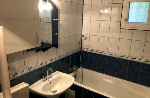 Apartament 4 camere. Aparatorii Patriei. 