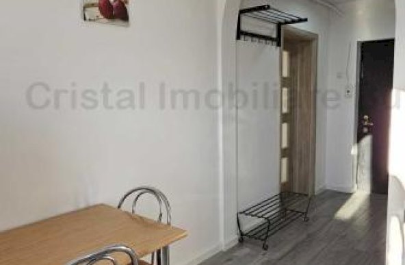 Garsoniera 51 mp, 550 EUR, zona 