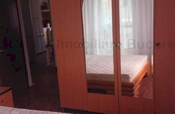 Închiriez apartament 3 camere si 2 bai, aer conditionat, Crangasi