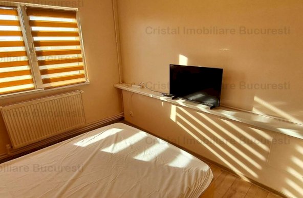 Apartament complet renovat, 2 dormitoare, living spatios, bar