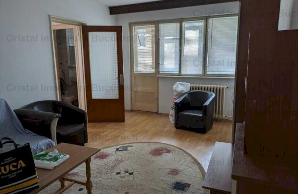 Apartament 3 camere, Parc. Bld. Tineretului, la 2 min de metrou.  