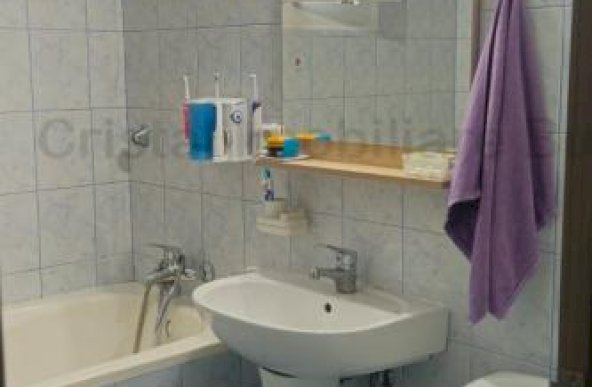 Apartament 4 camere de vanzare Crangasi