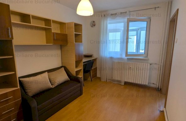 Apartament 2 camere 54 mp, Zona Titan,  500EUR