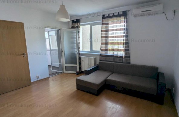 Apartament 2 camere 54 mp, Zona Titan,  500EUR