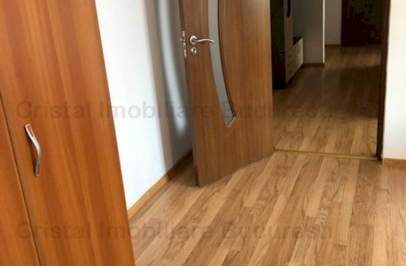 Apartament 2 camere de vanzare  Pacii