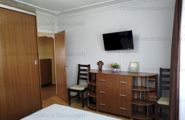 Vanzare Apartament 4 Camere Mall Vitan