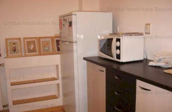 Vanzare Apartament 3 Camere stradal pe Bd. Nerva Traian