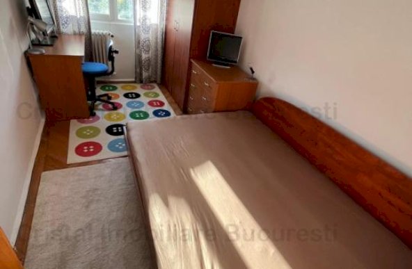 Apartament 3 camere, 575 EUR, zona Titan