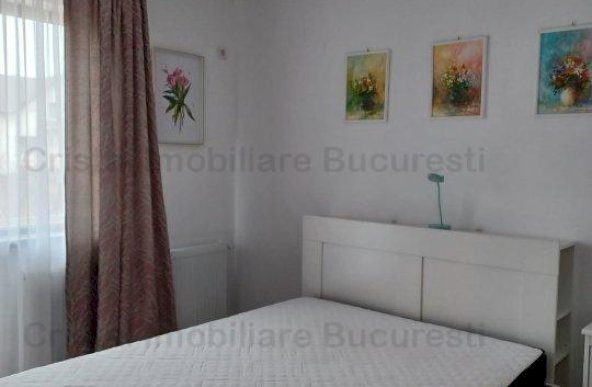 Apartament 3 camere, 2 bai, centrala, zona Trapezului