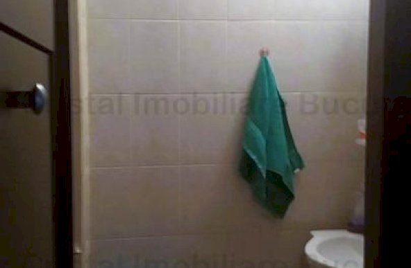 Vanzare Apartament 3 Camere pe Calea Vitan la 3 minute de Mall Vitan