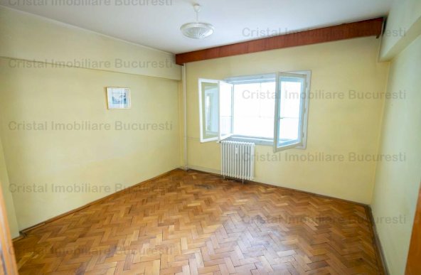  3 camere, Apartament, Calea Calarasilor!