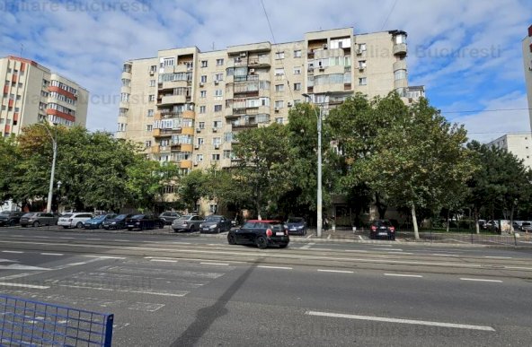 Apartament 3 camere, la 6 min de metrou Piata Sudului, Mall SunPlaza.