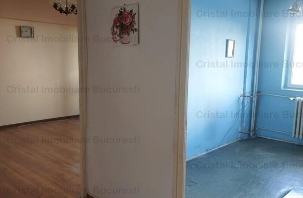 Apartament 3 camere, spatios, 5 min metrou Dristor, 2 grupuri sanitare