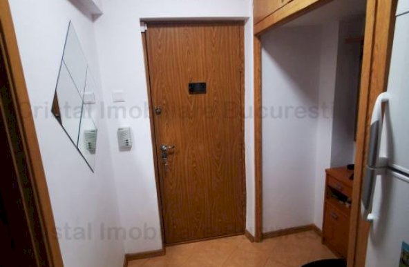 Apartament 2 camere 2400 Lei, zona Baba Novac