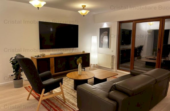 Inchiriez apartament 4 camere, zona Piata Alba Iulia, aproape de metrou