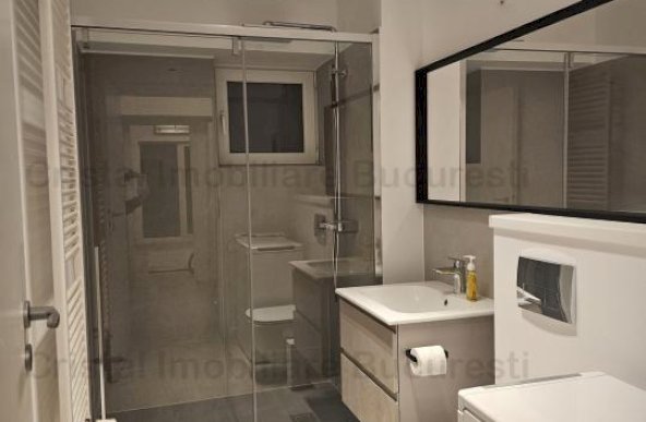 Inchiriez apartament 4 camere, zona Piata Alba Iulia, aproape de metrou