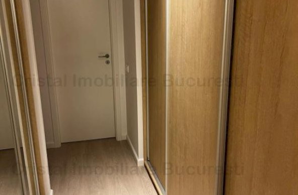 Inchiriez apartament 4 camere, zona Piata Alba Iulia, aproape de metrou