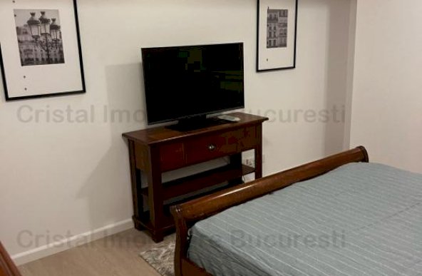 Inchiriez apartament 4 camere, zona Piata Alba Iulia, aproape de metrou