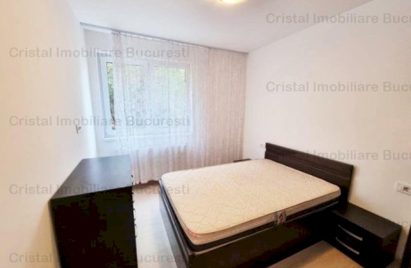 Apartament 3 camere, 2 bai, centrala, zona Titan langa parc Titanel