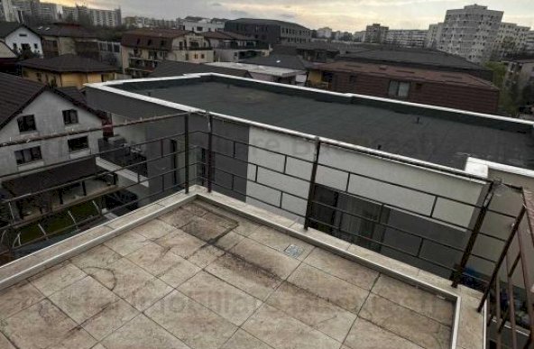 Apartament 2 camere cu centrala termica, bloc nou, langa parcul Titanel