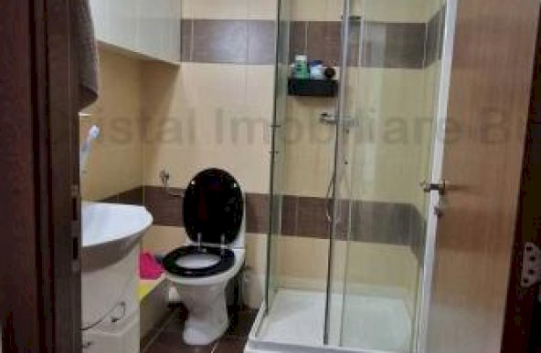 Apartament 2 camere cu centrala termica, bloc nou, langa parcul Titanel