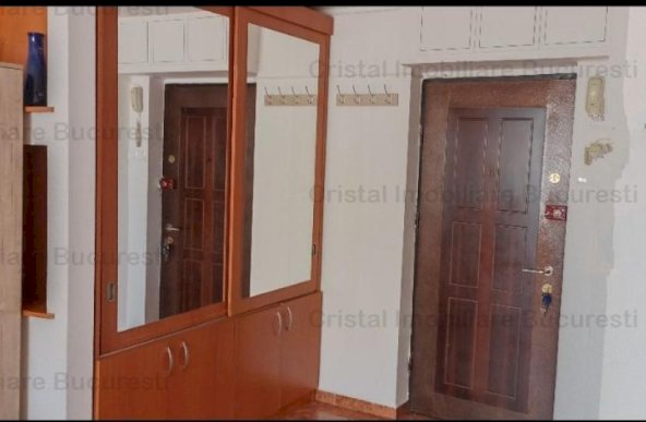  Apartament 2 camere, renovat, mobilat si utilat, Colentiona