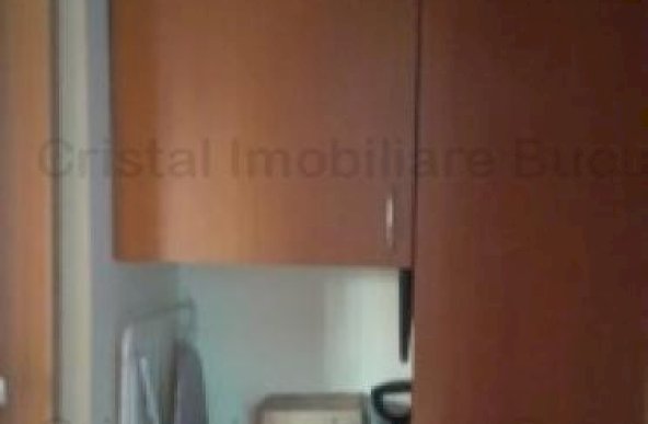 Apartament 2 camere, zona Lamotesti.