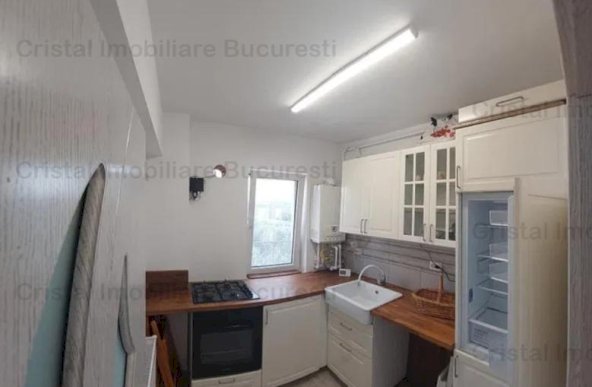 Apartament spatios de 3 camere, centrala, 2 bai in Titan/Fetesti