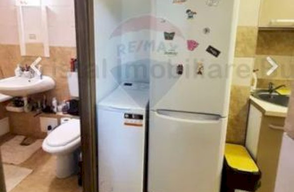 Apartament 2 camere . Zona Titan, 450 EUR