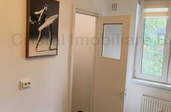 Apartament 2 camere 500 EUR,  zona Ozana