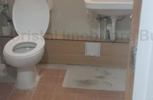 Garsoniera 350 EUR ,zona Berceni