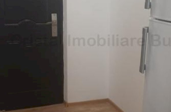 Garsoniera 350 EUR ,zona Berceni