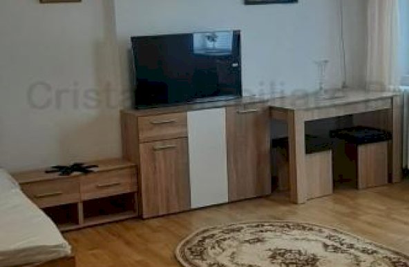 Garsoniera 350 EUR ,zona Berceni