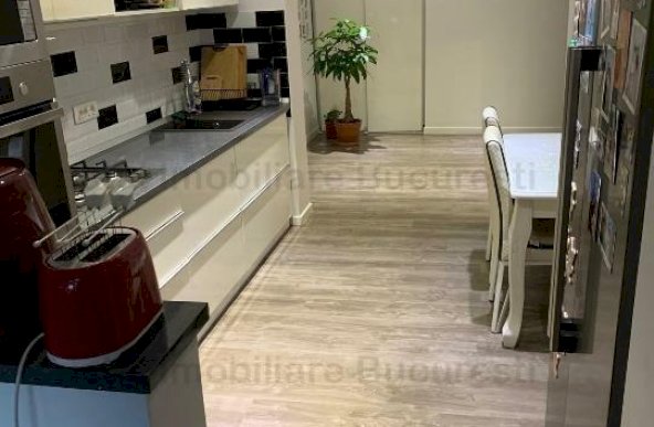 Apartament 4 camere, intre Piata Sudului/Mall SunPlaza si Aparatorii Patriei