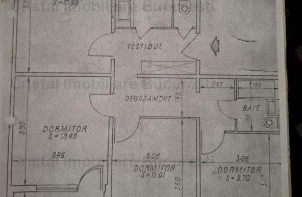 Apartamnt 4 camere, Brancoveanu, Izvorul Crisului. Cu Centrala proprie. 