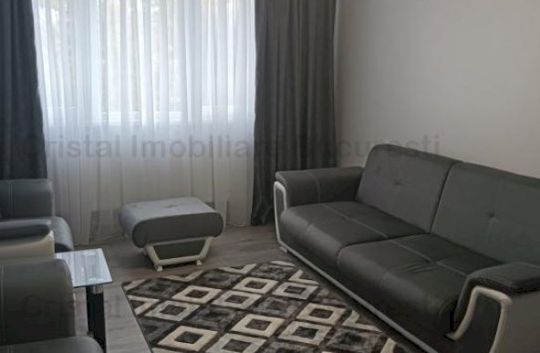 Apartament 3 camere, Resita, Straja. Cu Centrala proprie.