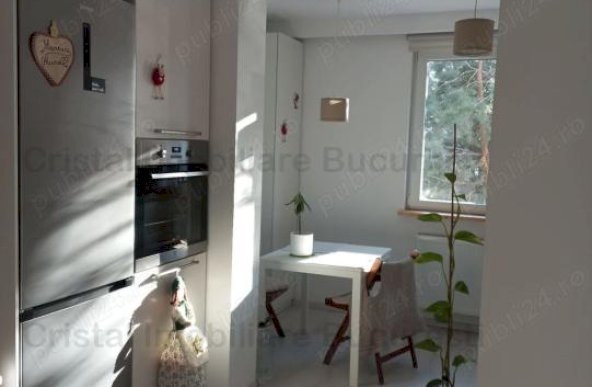 Apartament 3 camere. Brancoveanu. zona Izvorul Rece. 