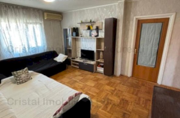 Apartament 4 camere 700 EUR Timpuri Noi