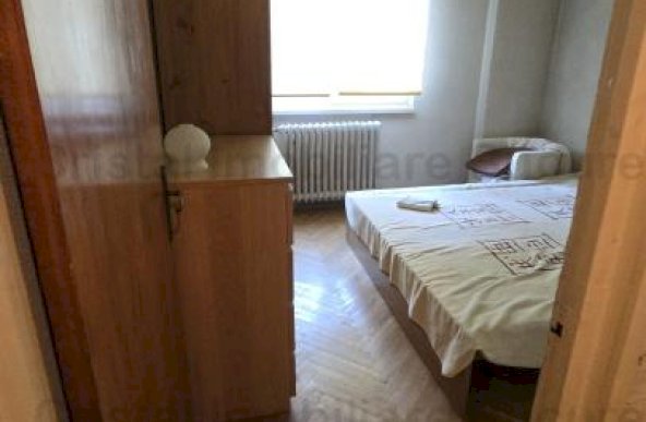 Apartament 3 camere, Tineretului, Trestiana.