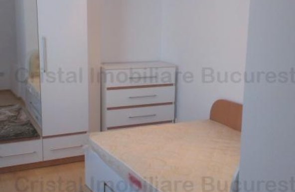 Apartament 2 camere. Cu vedere la Bld. Cantemir. Unirii. Cu Centrala. INVESTITIE. 