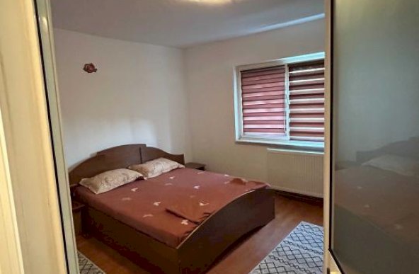 Apartament 2 camere zona Drumul Sarii